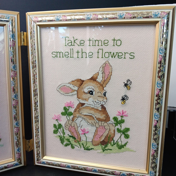 Needlepoint Finished In Frame Desk Decor Gorgeous! Turtle Rabbit Mouse Canada - Picture 6 of 16